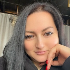 Сусанна Адамян, Санкт-Петербург