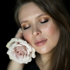 Юлия Журавлева, 22.09.1989, Усть-Каменогорск