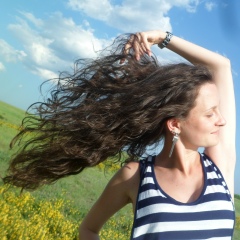 Юличка Гукай, 22.04.1986