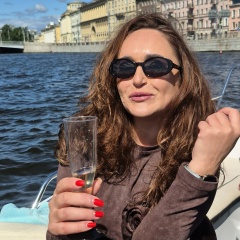 Елена Шеверова, Санкт-Петербург