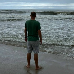 Игорь Маслов