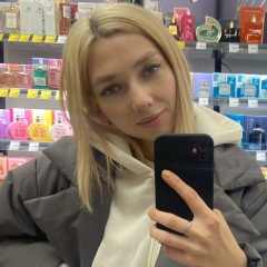 Оксана Пономарёва, Санкт-Петербург