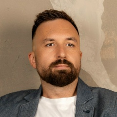 Илья Веретенников