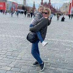 Аня Косарева, Москва