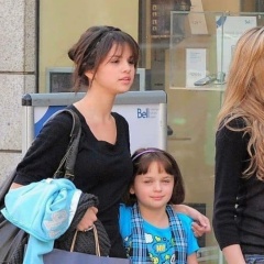Alex Russo, 11.12, Los Angeles