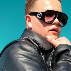 Иван Иванов, 01.02.1993, Санкт-Петербург