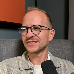 Юрий Ольхов, Москва