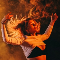 Фотограф Лёля Веселова, 08.06.1987, Санкт-Петербург