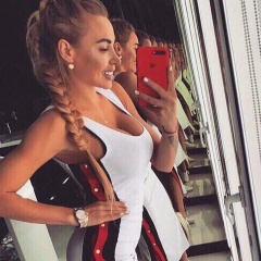 Зарина Цветова, 24.11.1995, Омск