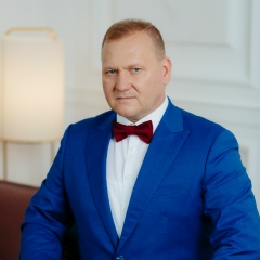Амиль Мунасипов, Москва