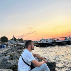 Aset Baizakov, Актау