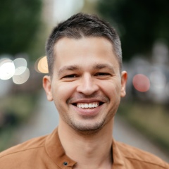 Серёга Навроцкий, 25.07, Киев