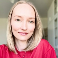 Марина Романова