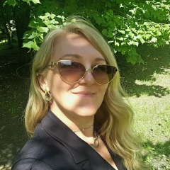 Анна Ассонова, Санкт-Петербург