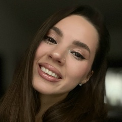 Алина Червоная