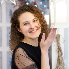 Анна Минова