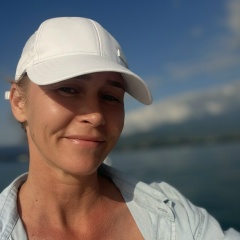 Тания Никольская