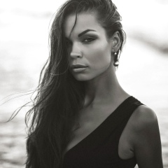 Anna Fernandez