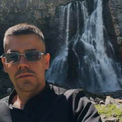 Александр Лихачёв