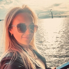 Елена Ухалкина-Хрисанфова, Санкт-Петербург