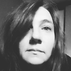 Анна Кобзарь