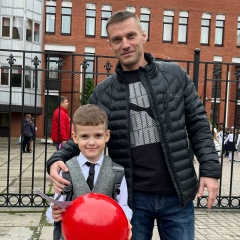 Александр Тихвинский, Санкт-Петербург