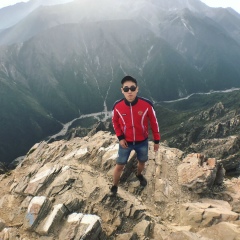 Александр Владимирович