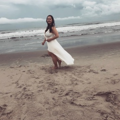 Anna Khiznichenko, 26.04.1992, New York City