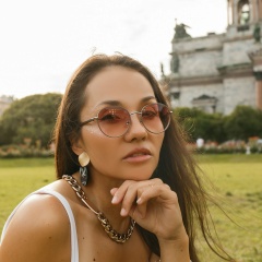 Рена Бессонова, Санкт-Петербург