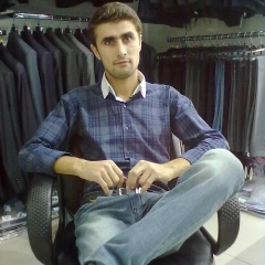 Deniz Xalilov, Баку