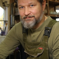 Роман Леонтьев, Олонец