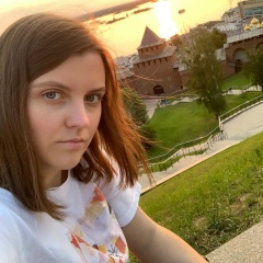 Юлька Комарова, Москва