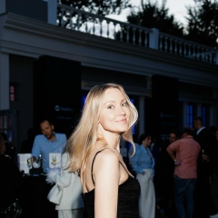 Лариса Мартынова, Москва