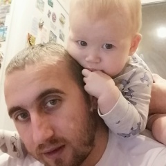 Роман Мирошников