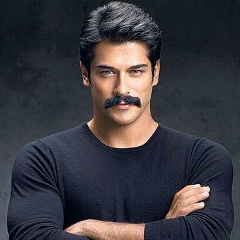 Burak Özçivit, 24.12.1984, İstanbul