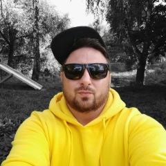 Максим Хомутов, Санкт-Петербург