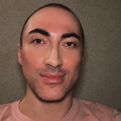 Артур Х