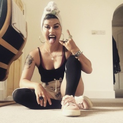 Mariana Pezza, 04.11.1991, London