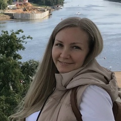 Ирина Качалова, Санкт-Петербург