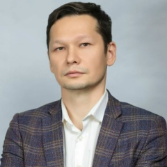 Яхфар Сагдеев, Москва