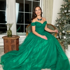 Полина Гущина, 04.08.1987, Новый Уренгой