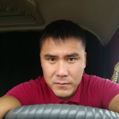 Илес Сарсенбаев