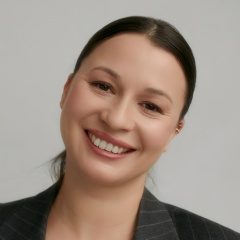 Юлия Крысенко, Санкт-Петербург