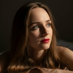 Юлия Богоманова, Октябрьский