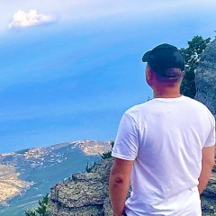 Виктор Семёнов