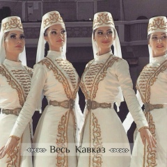 Весь Кавказ, Москва