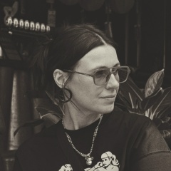 Юля Шкода, Москва