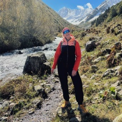 Аня Костюкова, 18.09.1987