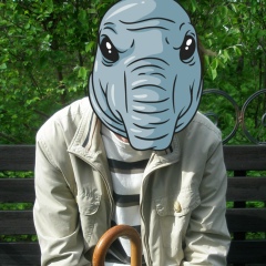 Максим Игрок