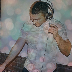 Александр Медов, 10.08, Trang